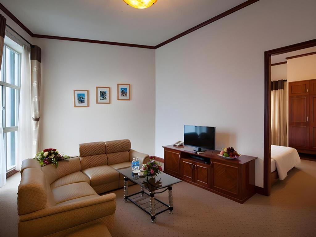 Cwd Hotel Hanoi Bagian luar foto