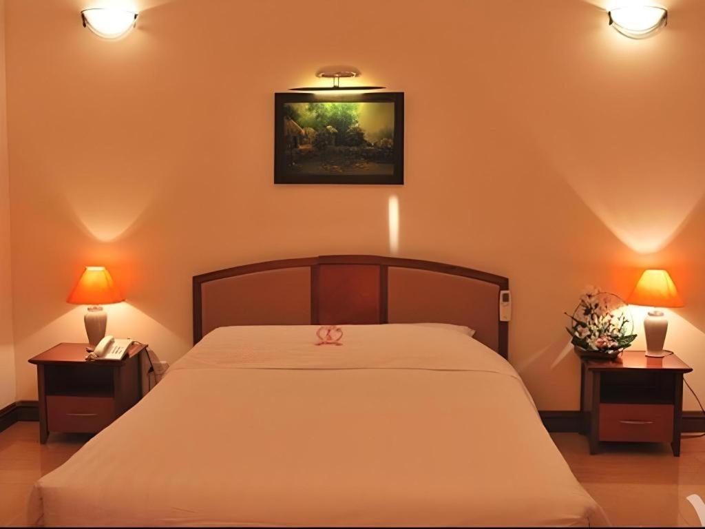 Cwd Hotel Hanoi Bagian luar foto