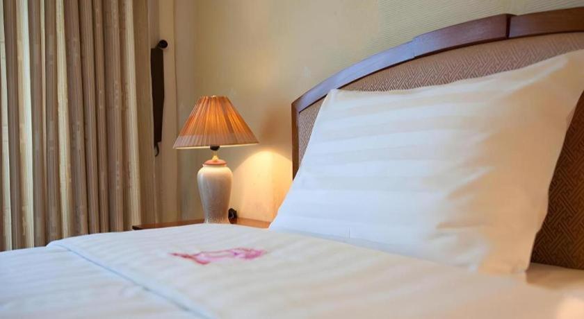 Cwd Hotel Hanoi Bagian luar foto